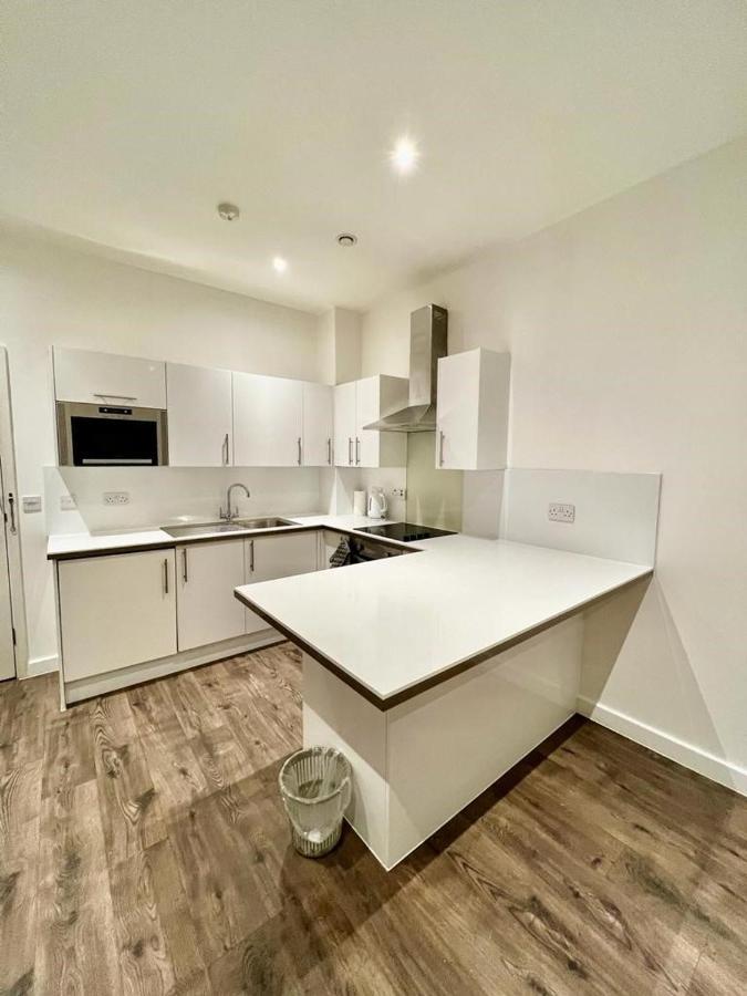 Immaculate Flat In West Croydon Apartment Exterior photo